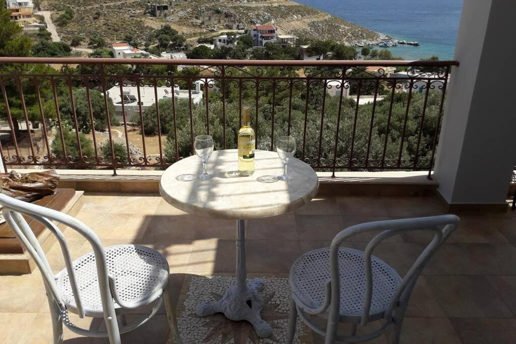 Nikis Seaside House Villa Vlichadia Buitenkant foto